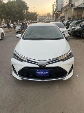 Used Toyota Corolla Altis Grande X CVT-i 1.8 Beige Interior 2021
