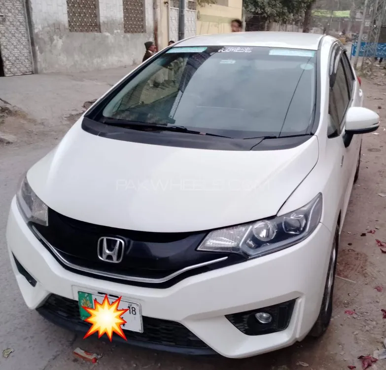 Honda Fit 2014 for Sale in Lahore Image-1