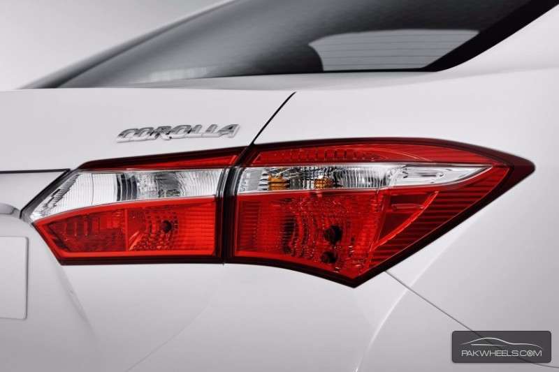 Corolla 2015 OEM Backlights For Sale Image-1