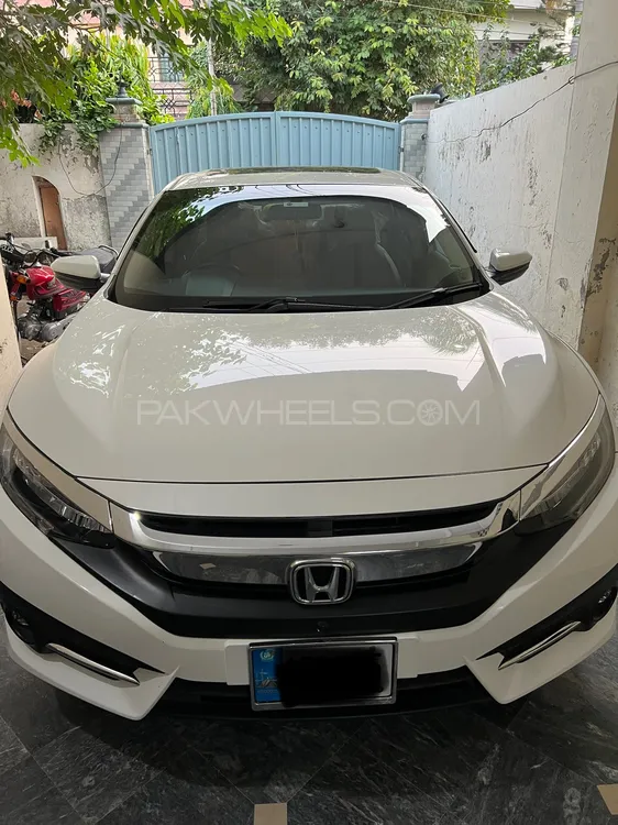 Honda Civic 2021 for Sale in Lahore Image-1