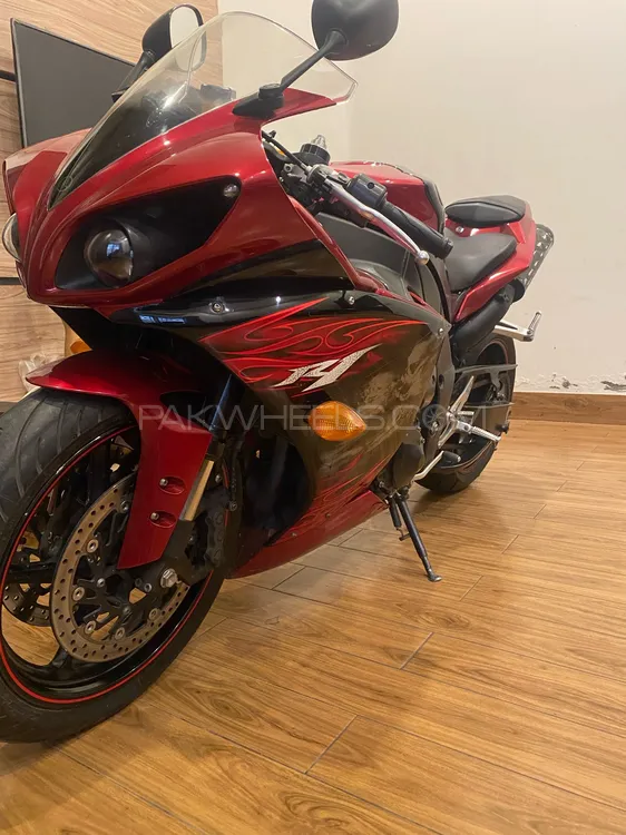 Yamaha YZF-R1 2011 for Sale Image-1