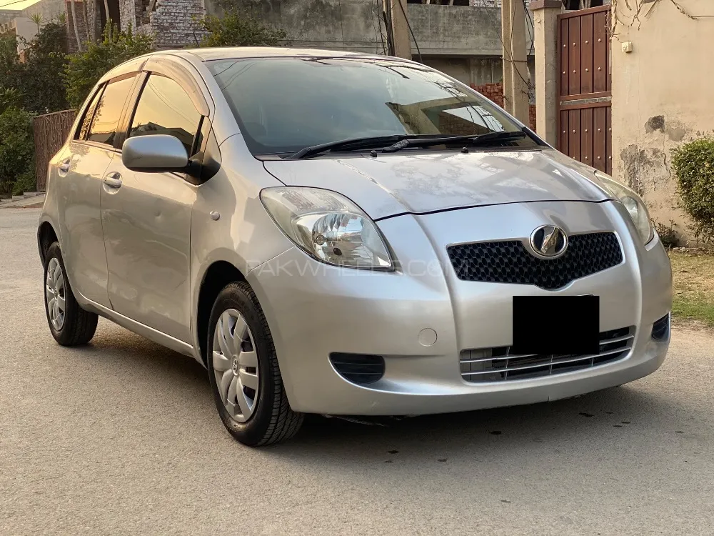 Toyota Vitz B Intelligent Package 1.0 2007 For Sale In Lahore | PakWheels