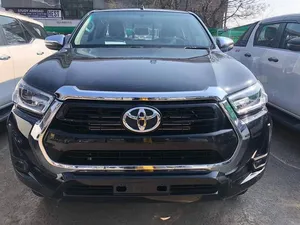Toyota Hilux Revo V Automatic 2.8 2023 for Sale