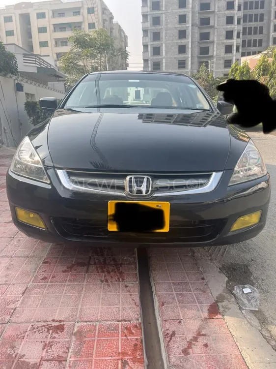 Honda Accord 2005 for Sale in Lahore Image-1