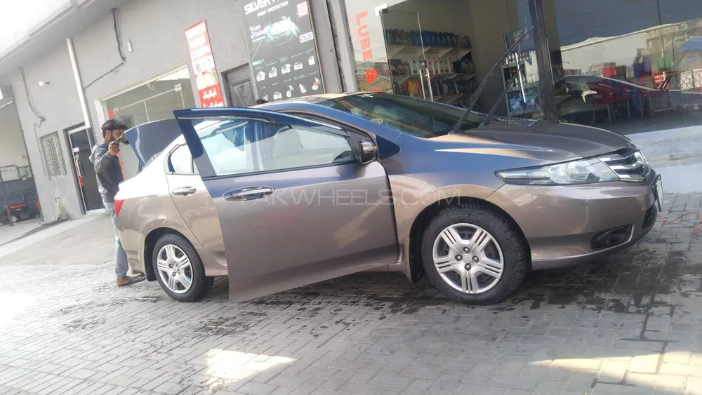 Honda City 2015 for Sale in Jhelum Image-1