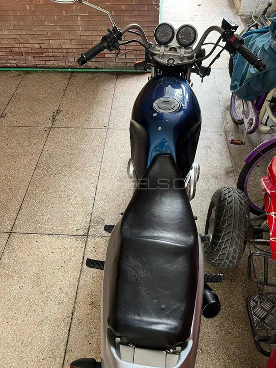Suzuki GS500E 2006 for Sale Image-1