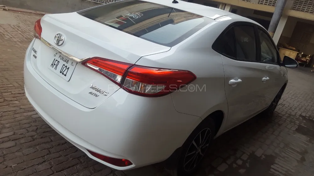 Toyota Yaris Sedan 2021 for Sale in Gujrat Image-1