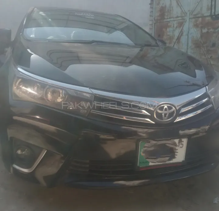 Toyota Corolla 2015 for Sale in Mardan Image-1