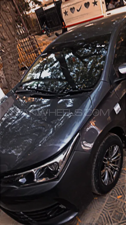 Toyota Corolla 2018 for Sale in Karachi Toyota Corolla 2018 for Sale in Karachi Image-2
