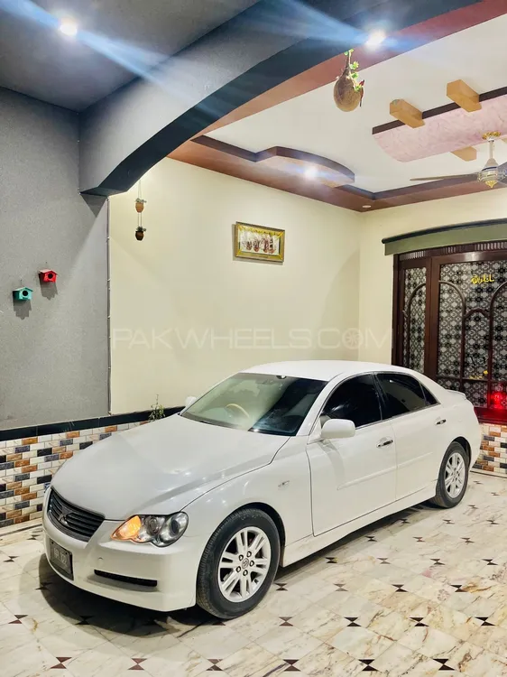 Toyota Mark X 2005 for Sale in Peshawar Image-1