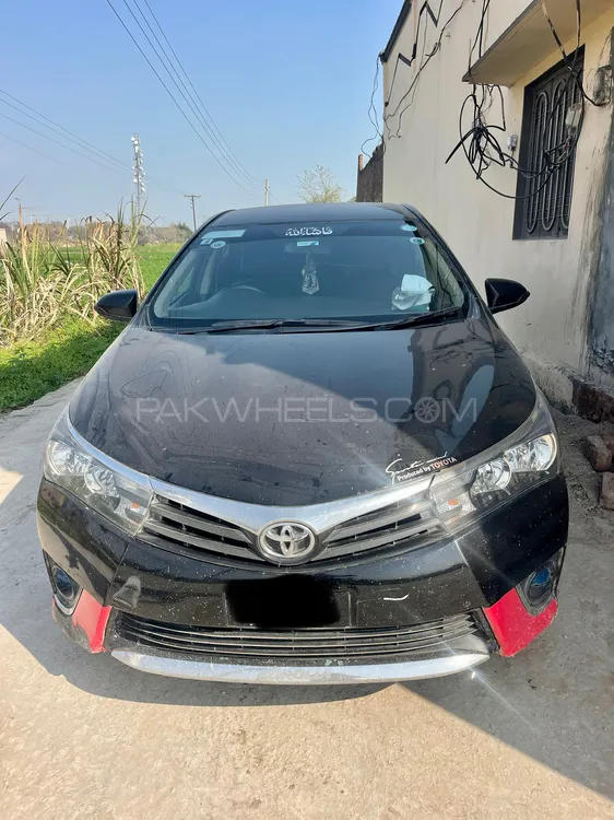 Toyota Corolla 2015 for Sale in Mandi bahauddin Image-1
