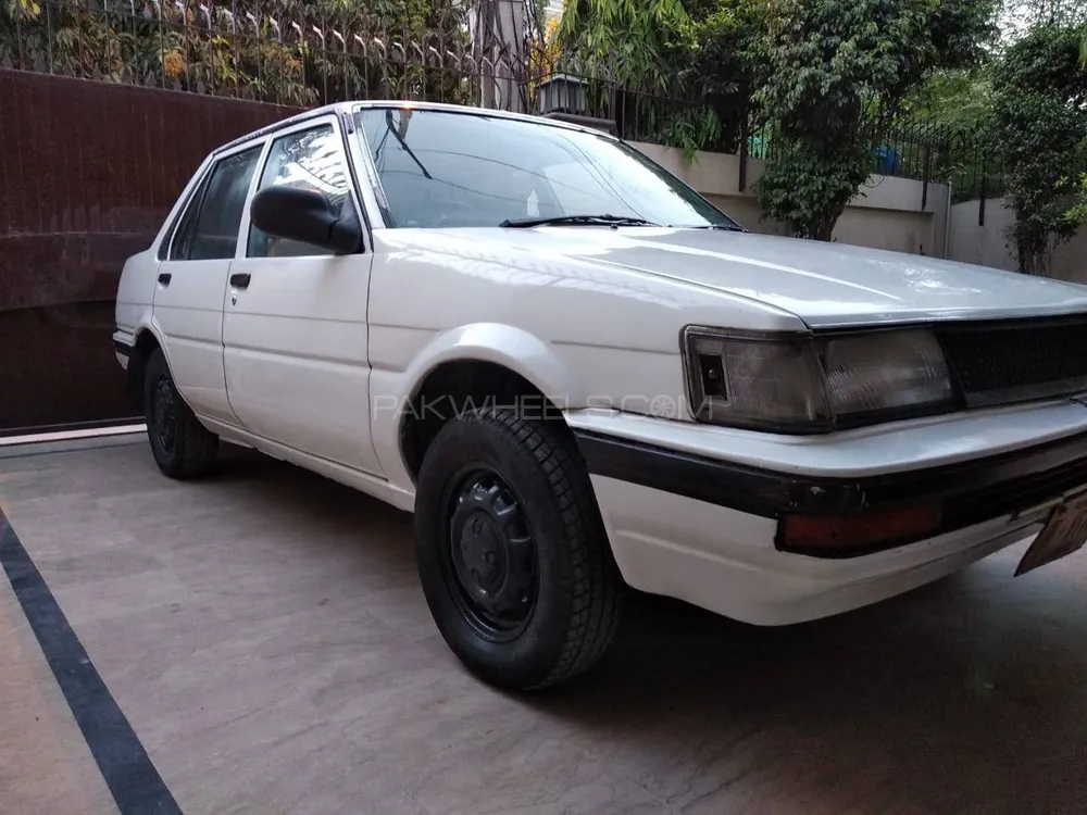 Toyota Corolla Dx Saloon 1986 For Sale In Lahore 