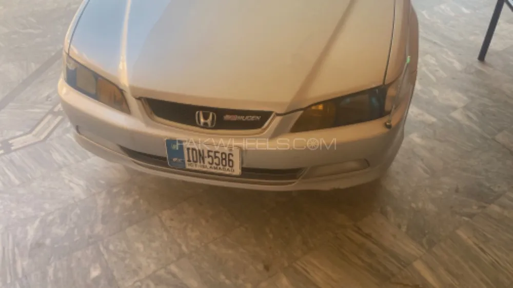 Honda Accord 2001 for Sale in Lahore Image-1