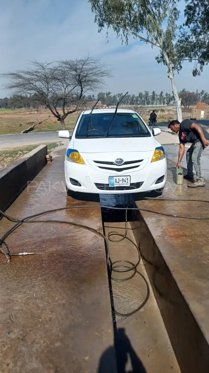 Toyota Belta 2007 for Sale in Mandi bahauddin Image-1