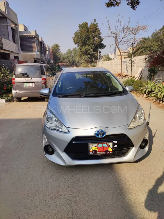 Toyota Aqua 2015 for Sale in Lahore Image-1