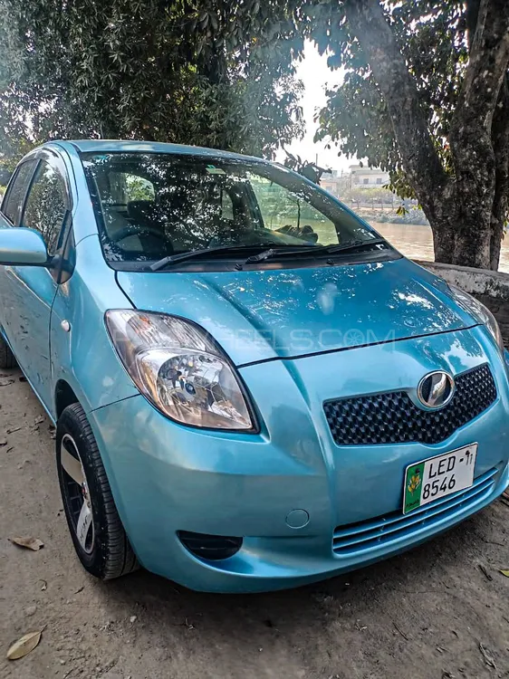 Toyota Vitz 2006 for Sale in Gujranwala Image-1