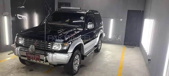 Mitsubishi Pajero 1994 for Sale in Karachi Image-1