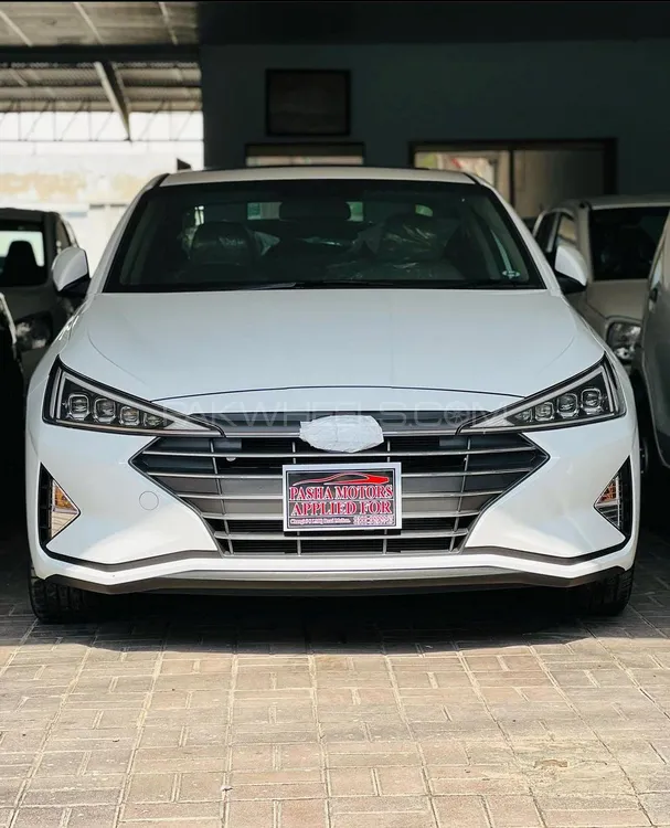 Hyundai Elantra 2023 for Sale in Multan Image-1