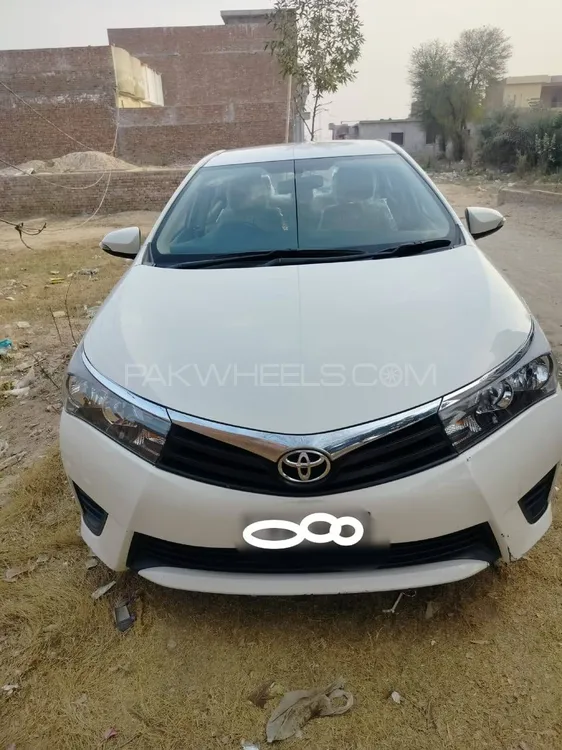 Toyota Corolla 2015 for Sale in Multan Image-1