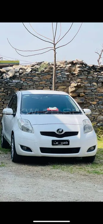 Toyota Vitz 2008 for Sale in Mardan Image-1