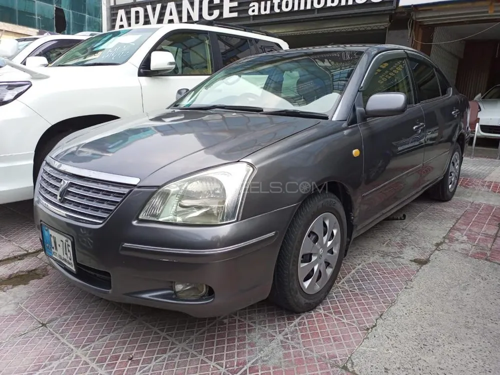 Toyota Premio 2004 for Sale in Islamabad Image-1
