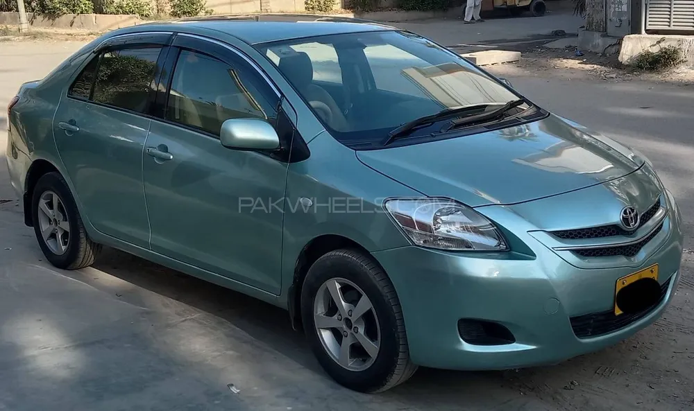 Toyota Belta 2006 for Sale in Karachi Image-1