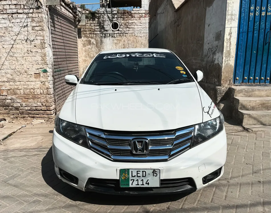 Honda City 2015 for Sale in Sukkur Image-1