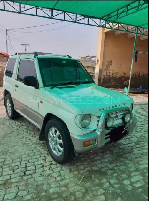Mitsubishi Pajero Mini 1995 for Sale in Chakwal Image-1