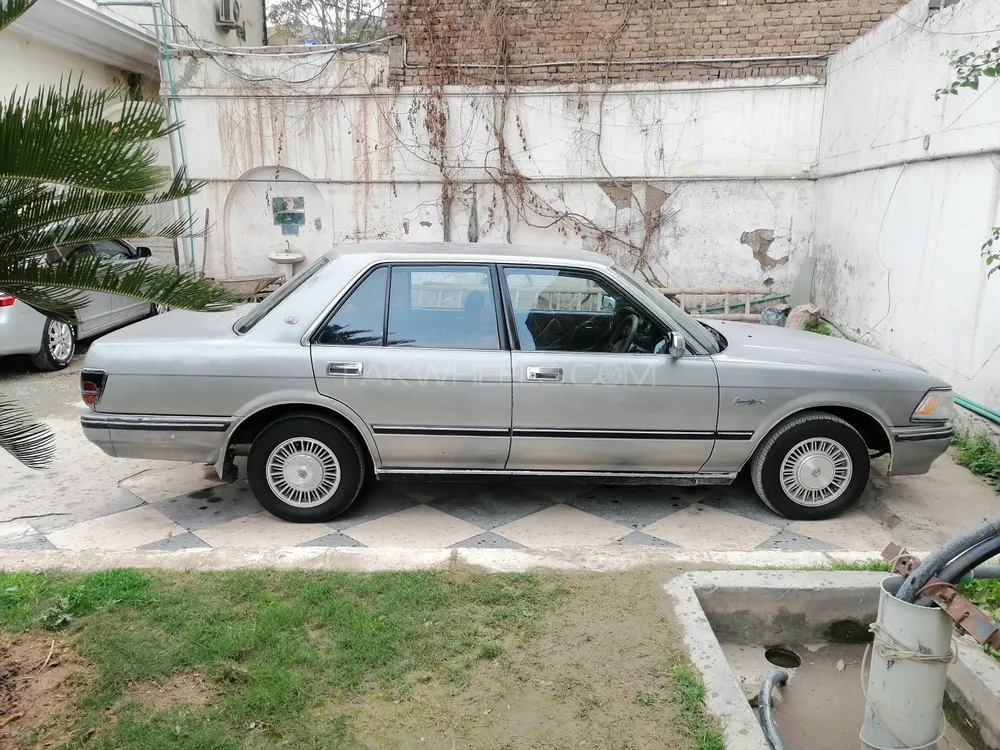 Toyota Crown 1980 for Sale in Peshawar Image-1