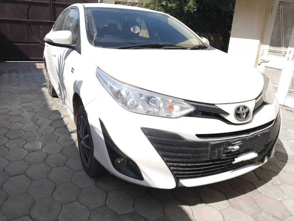 Toyota Yaris Sedan 2022 for Sale in Gujrat Image-1