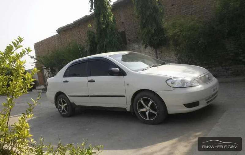 Toyota Corolla 2005 for Sale in Lahore Image-1