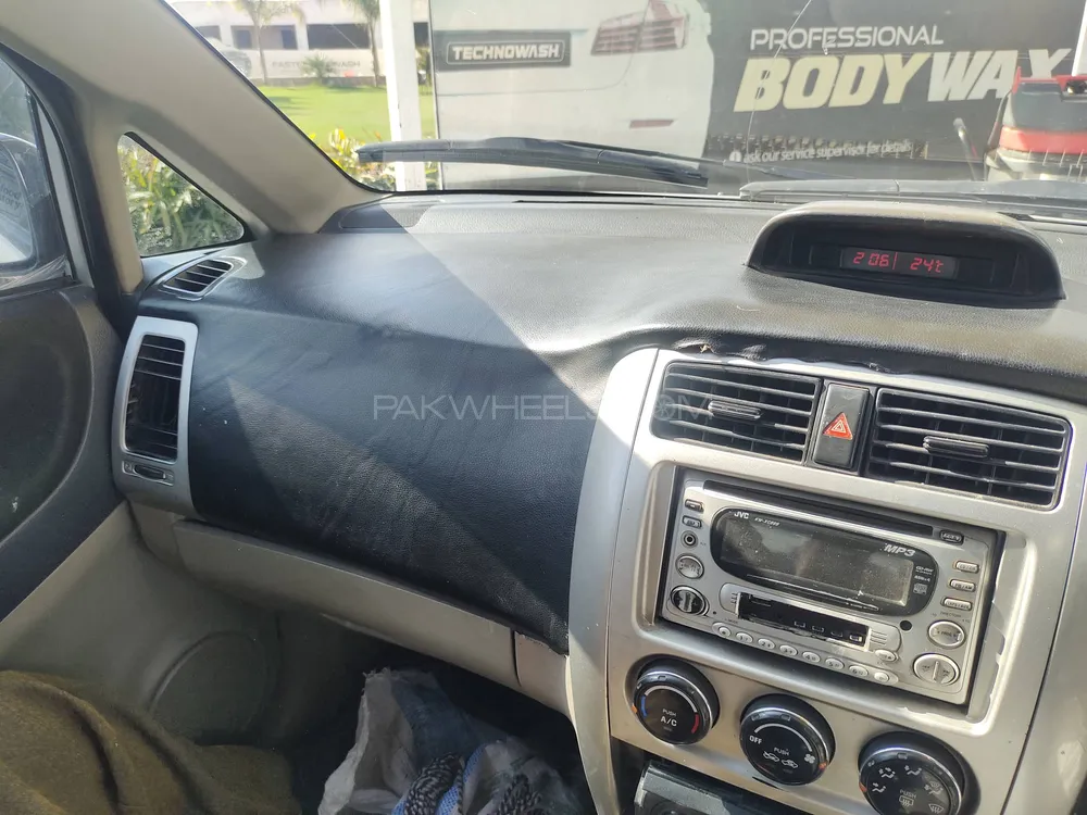 Suzuki Liana 2007 for Sale in Chakwal Image-1