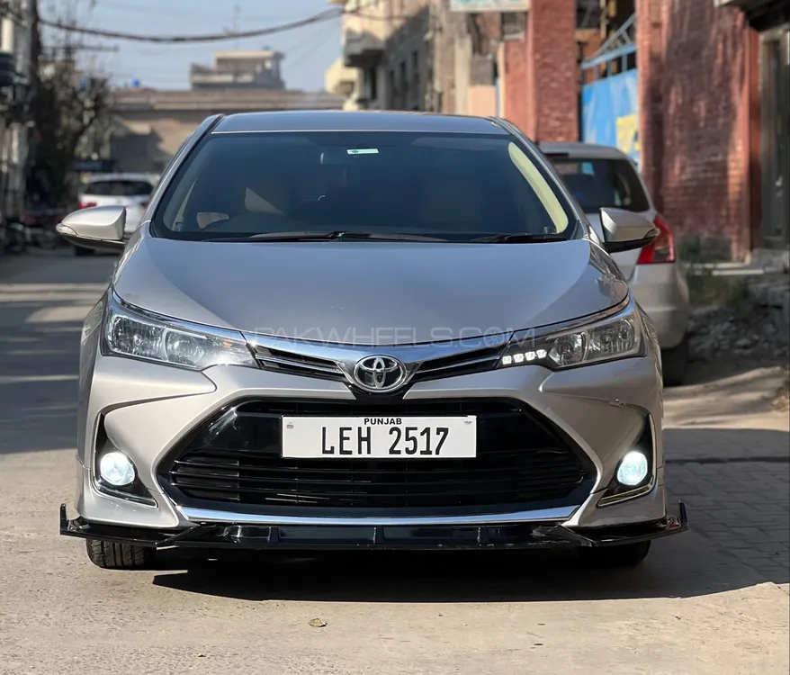 Toyota Corolla 2018 for Sale in Gujranwala Image-1