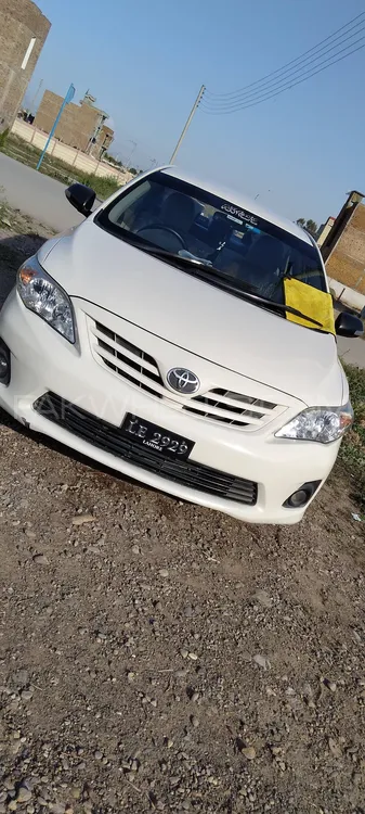 Toyota Corolla 2014 for Sale in Peshawar Image-1