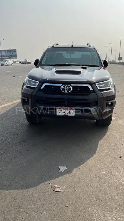 Toyota Hilux 2012 for Sale in Lahore Image-1