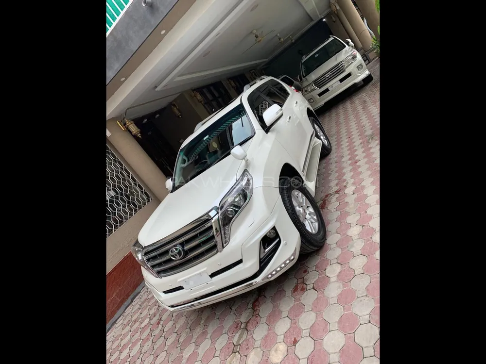 Toyota Land Cruiser 2013 for Sale in Gujranwala Image-1