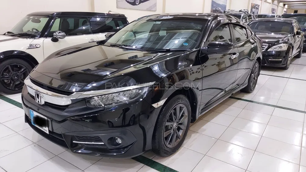 Honda Civic 2018 for Sale in Lahore Image-1