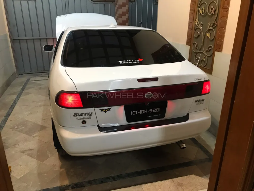 Nissan Sunny 1997 for Sale in Jhang Image-1