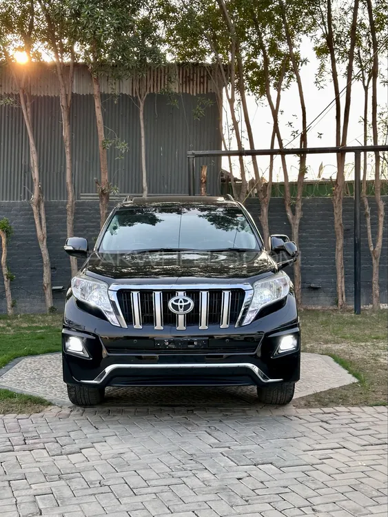 Toyota Prado 2016 for Sale in Lahore Image-1