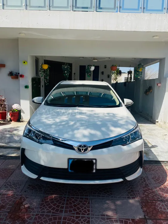 Toyota Corolla 2019 for Sale in Islamabad Image-1