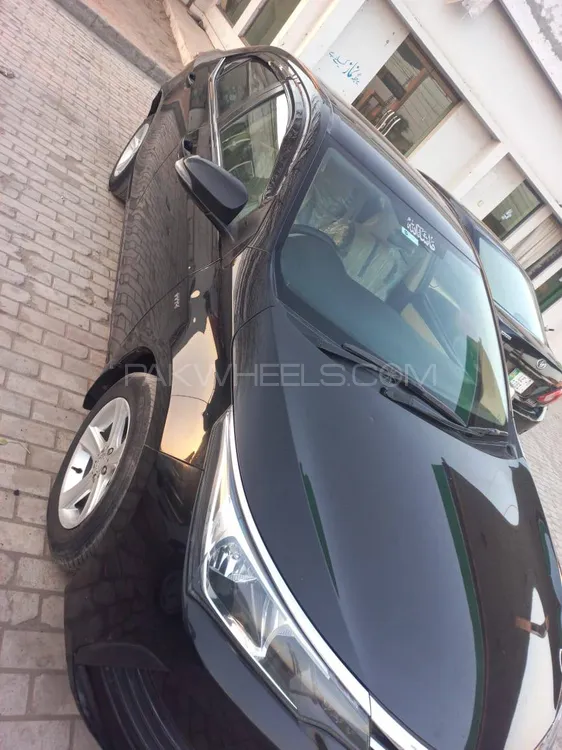 Toyota Corolla 2017 for Sale in Nankana sahib Image-1