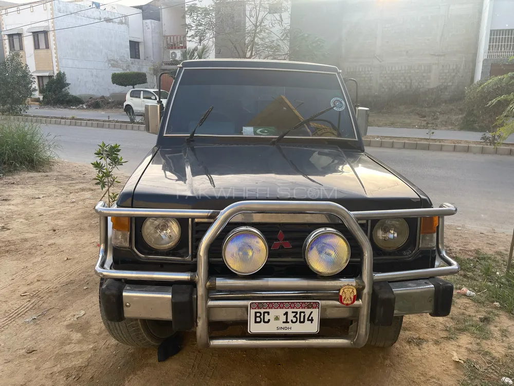 Mitsubishi Pajero 1991 for Sale in Karachi Image-1