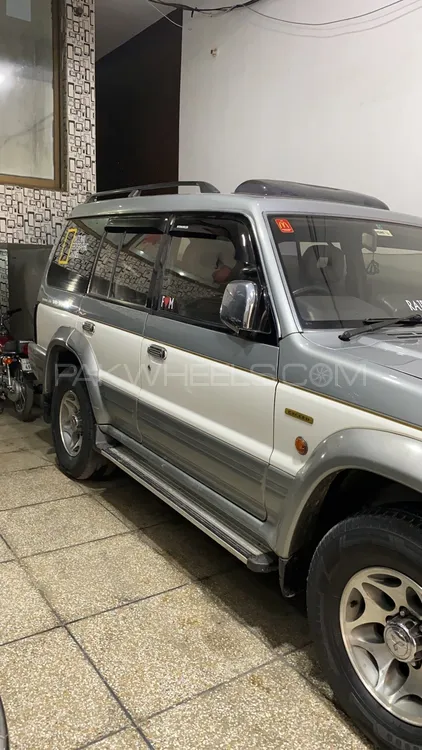 Mitsubishi Pajero 1993 for Sale in Lahore Image-1