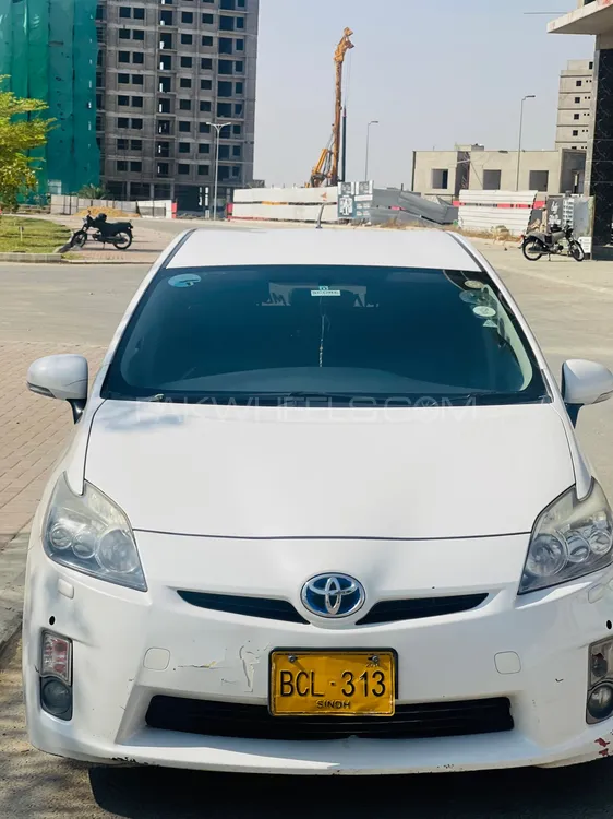 Toyota Prius 2011 for Sale in Karachi Image-1