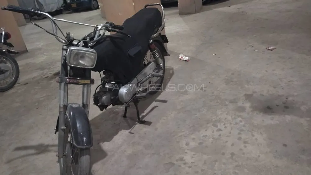 Metro MR 70 2009 for Sale Image-1