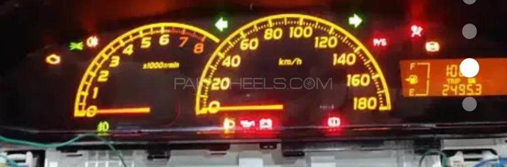 toyota vitz 2005 to 2010 rpm metre Image-1