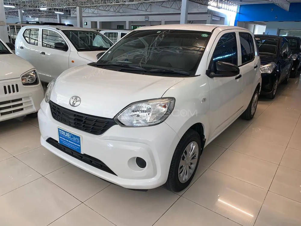 Toyota Passo 2018 for Sale in Peshawar Image-1