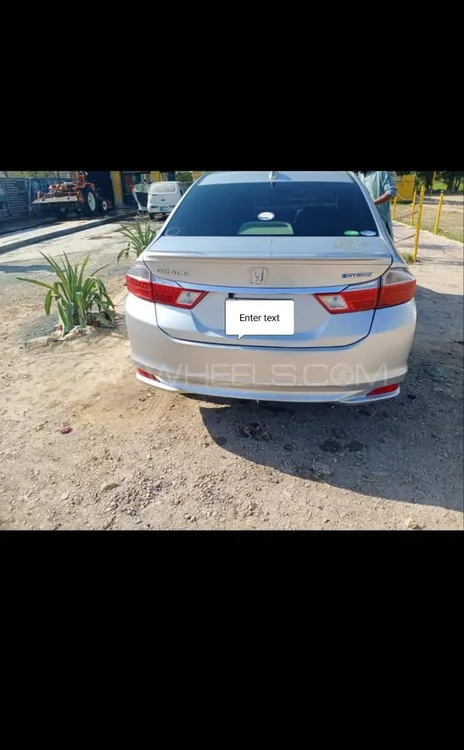 Honda Grace Hybrid 2015 for Sale in Bahawalpur Image-1