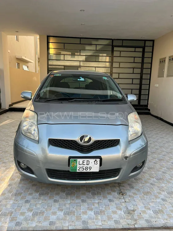 Toyota Vitz 2010 for Sale in Rawalpindi Image-1