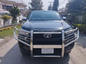 Toyota Hilux Revo G 2.8 2022 for Sale
